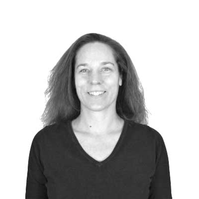 Sonnenschein_Anneke_SW_1zu1 Anneke Sonnenschein - Physiotherapeutin und Sportlehrerin